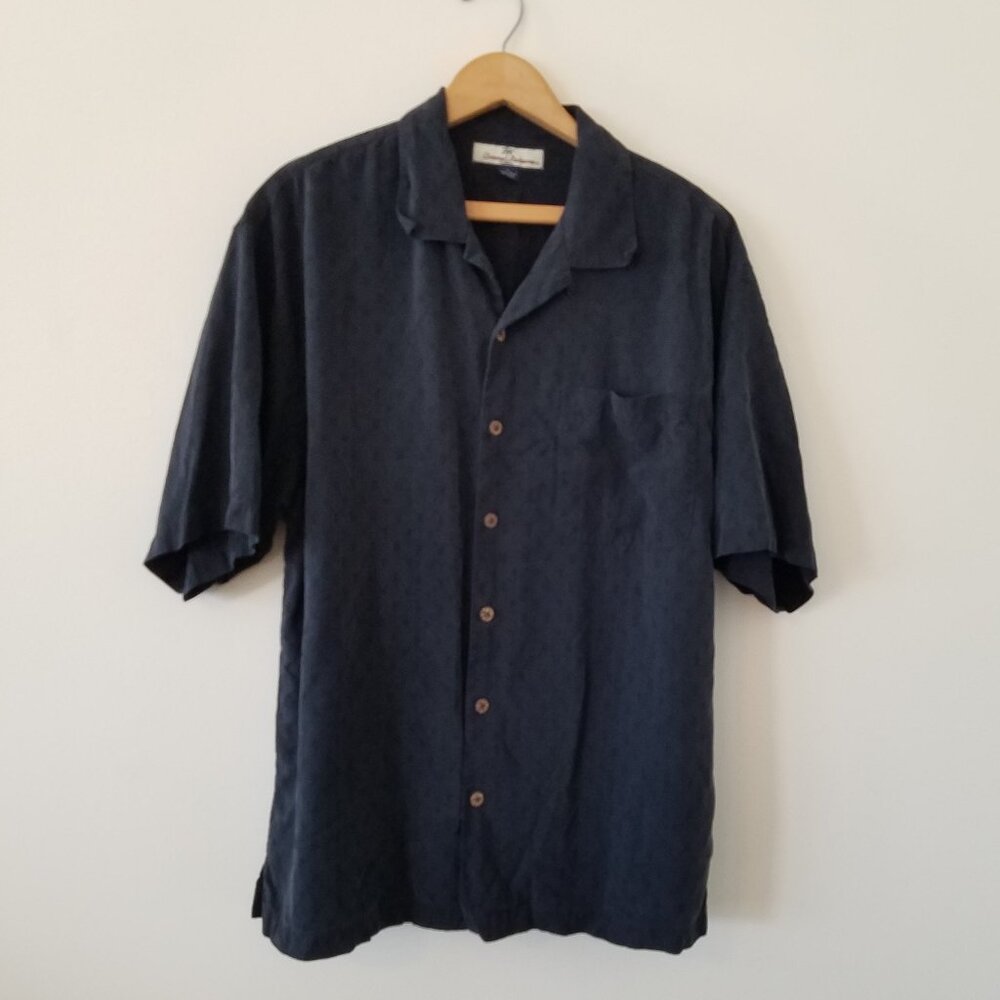 Tommy Bahama Mens 100% Silk Camp Hawaiian Shirt Size M Spring Resort Beach Black